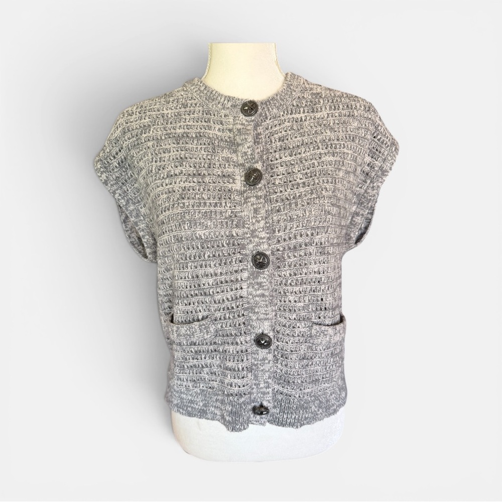 Lucky Brand- Knit Button-Front Short Sleeve Sweater Vest in Gray